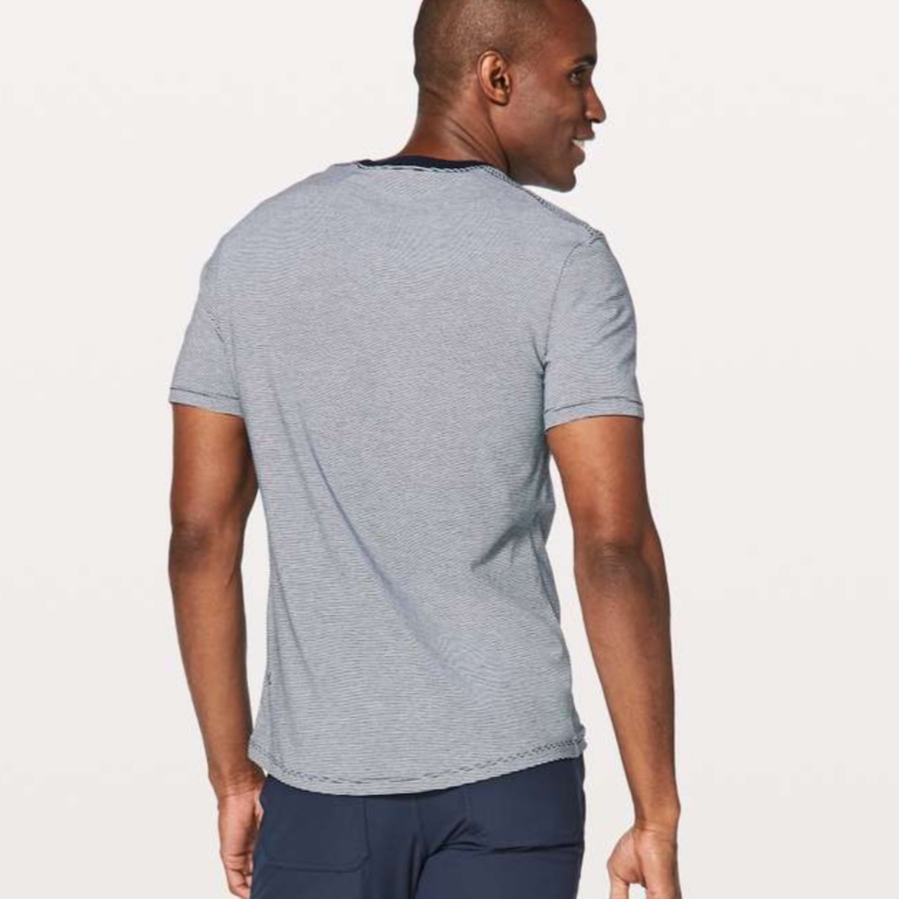 ❤️ Lululemon 5 Year Basic V Fit
Delta Stripe White True Navy